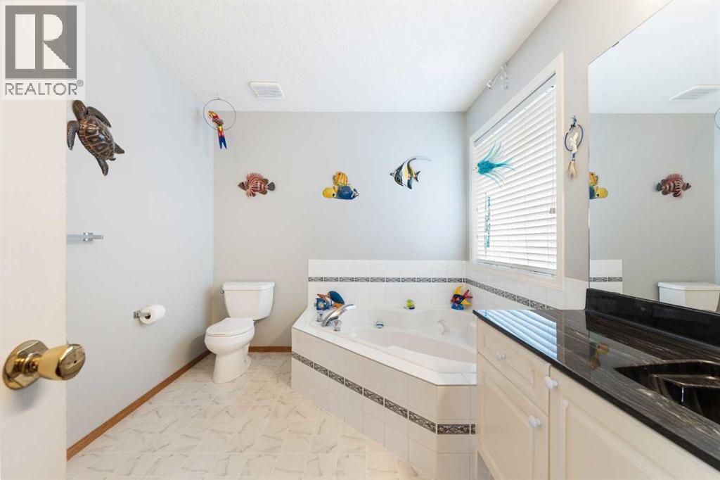 42 Harvest Grove Close Ne, Calgary, Alberta  T3K 4T7 - Photo 16 - A2269515