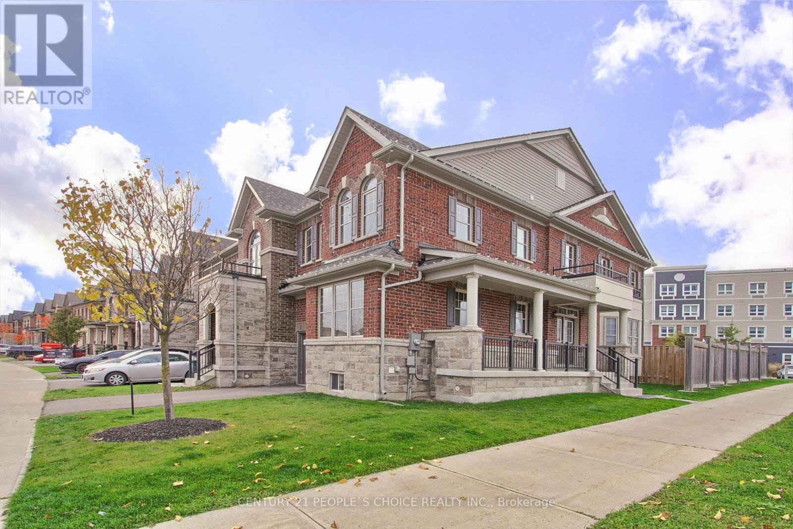 102 Morra Avenue, Caledon, Ontario  L0J 1C0 - Photo 3 - W12525164