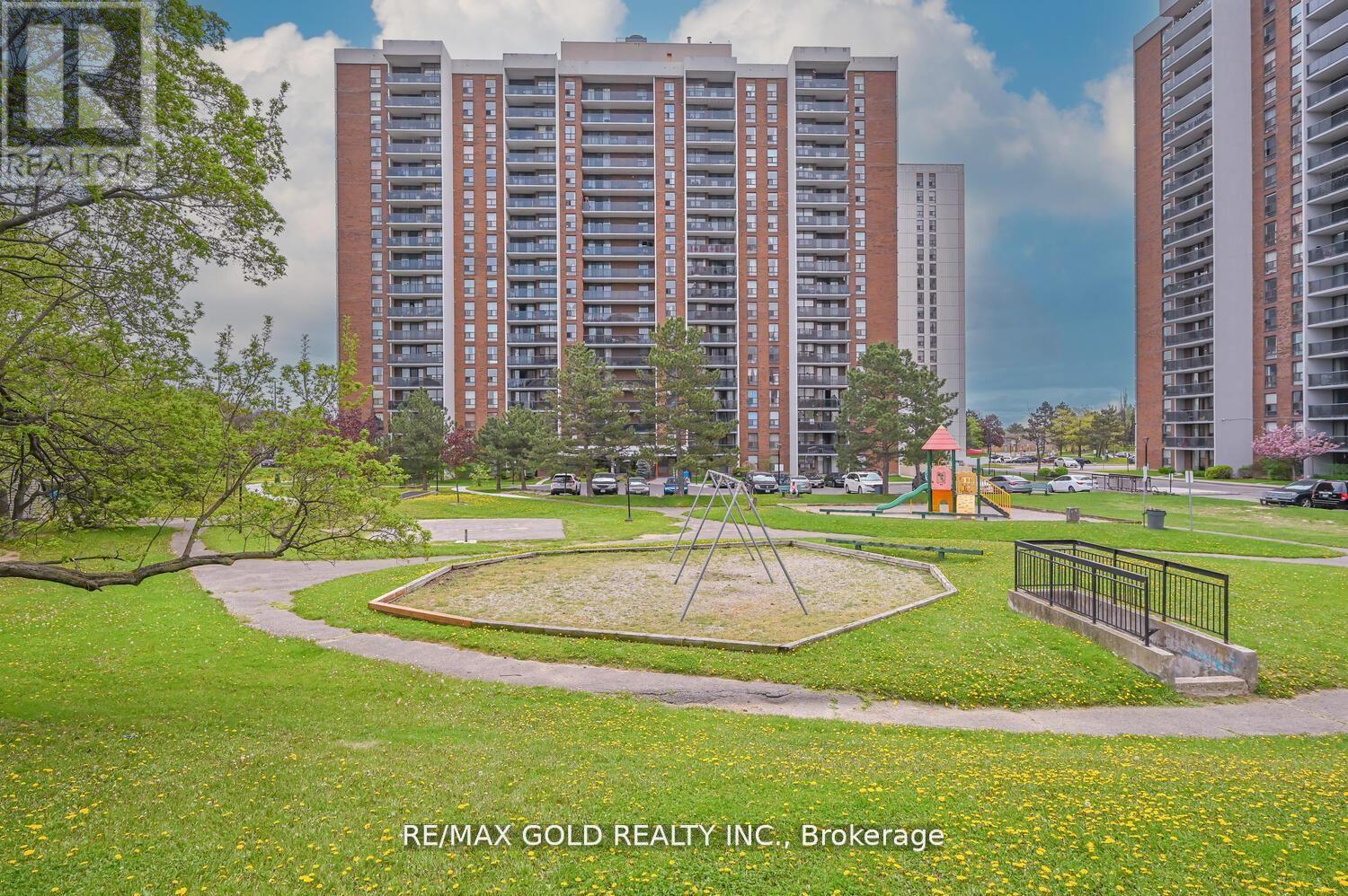 403 - 21 KNIGHTSBRIDGE ROAD, Brampton, Ontario