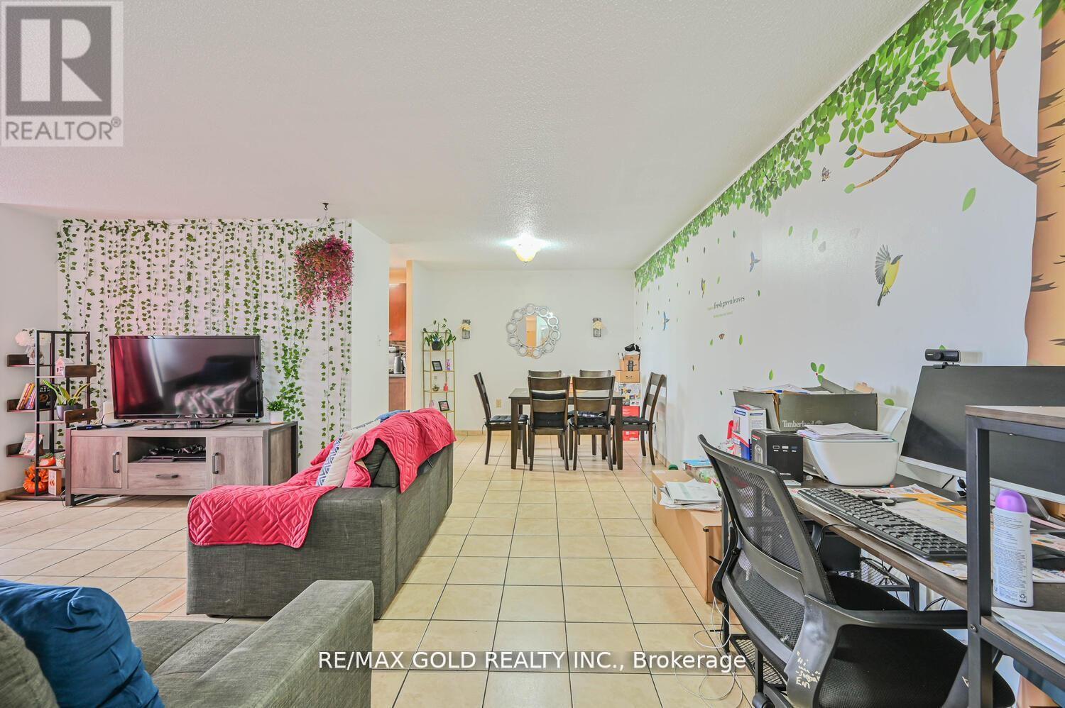 403 - 21 Knightsbridge Road, Brampton, Ontario  L6T 3Y1 - Photo 7 - W12525176