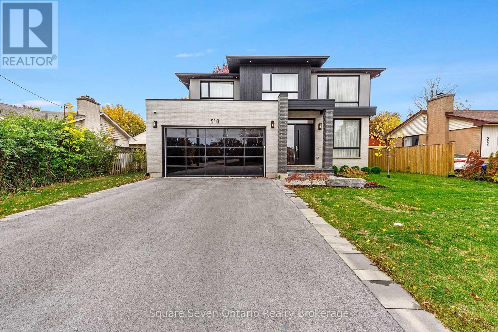 518 SHERIN DRIVE, Oakville, Ontario