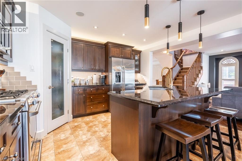 16 Sycamore Crescent, Grimsby, Ontario  L3M 5P7 - Photo 9 - 40772905