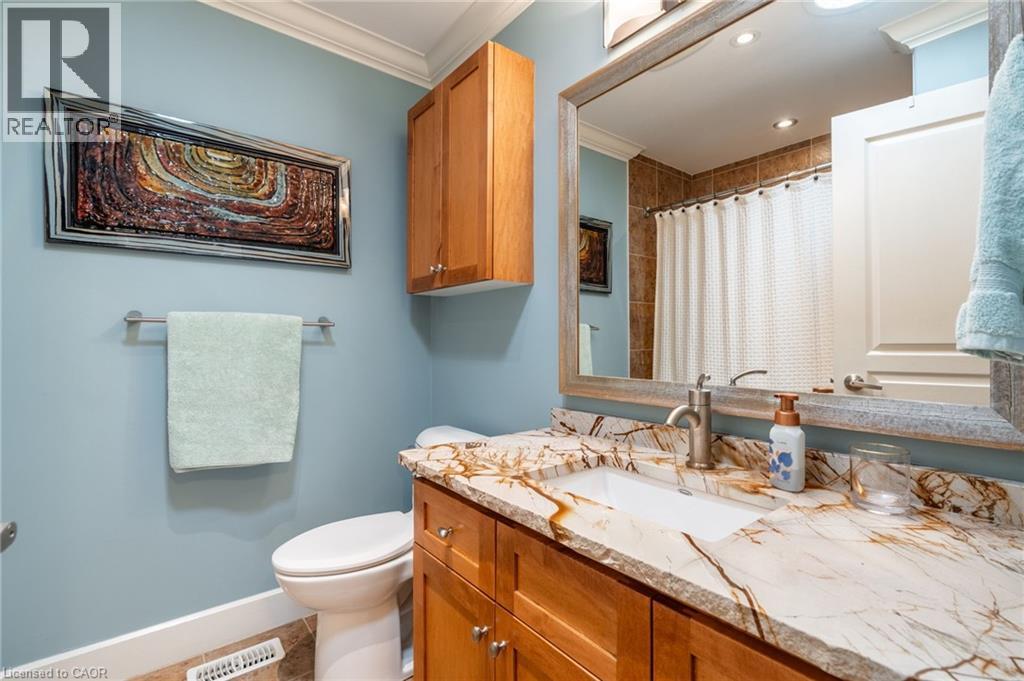 16 Sycamore Crescent, Grimsby, Ontario  L3M 5P7 - Photo 22 - 40772905