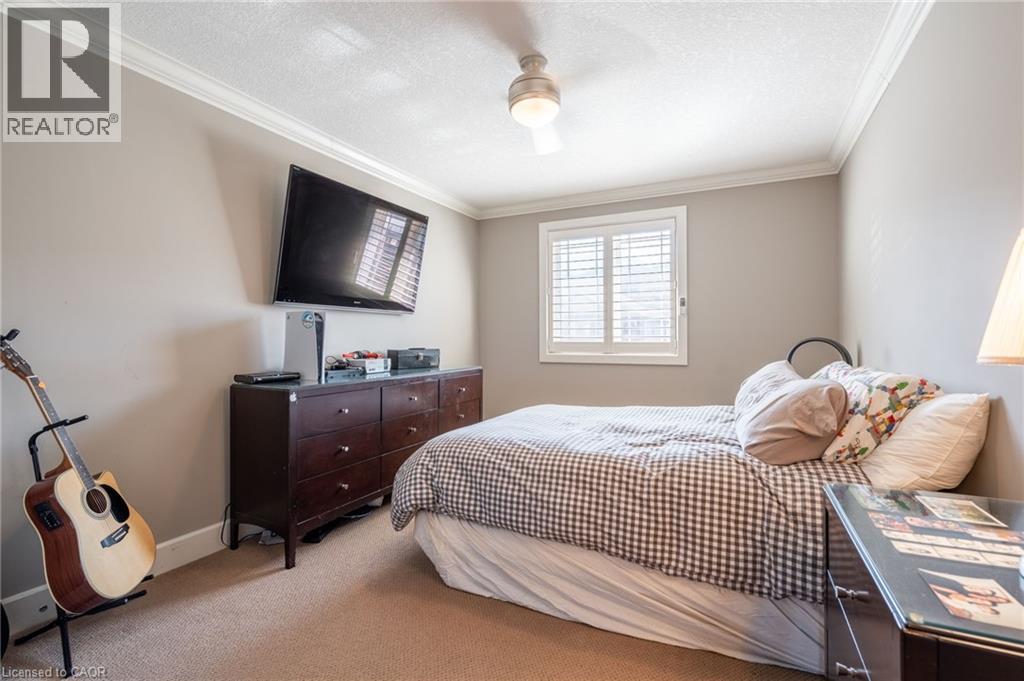 16 Sycamore Crescent, Grimsby, Ontario  L3M 5P7 - Photo 25 - 40772905