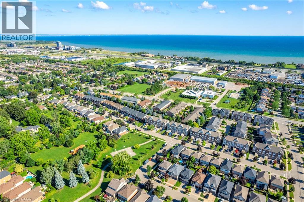 16 Sycamore Crescent, Grimsby, Ontario  L3M 5P7 - Photo 42 - 40772905