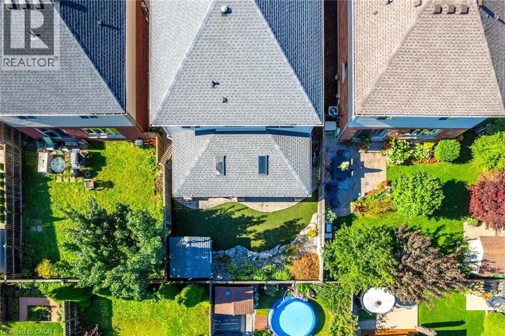 16 Sycamore Crescent, Grimsby, Ontario  L3M 5P7 - Photo 40 - 40772905