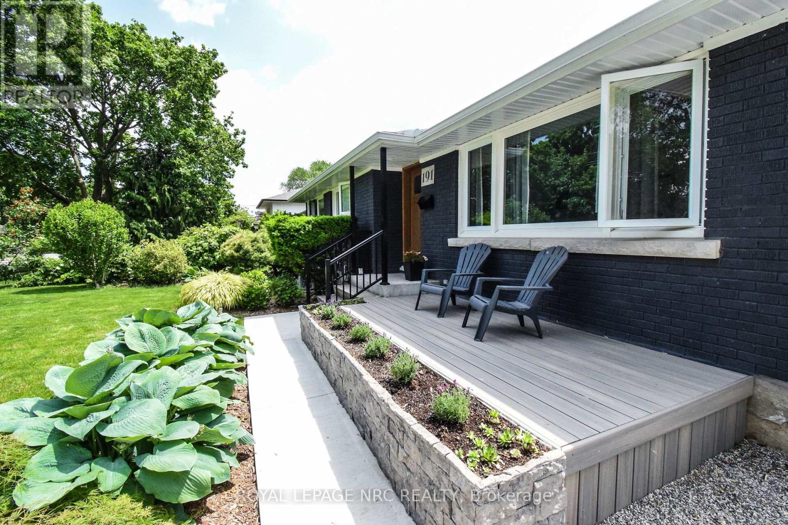 191 Dalhousie Avenue, St. Catharines (Port Dalhousie), Ontario  L2N 4X8 - Photo 3 - X12525294