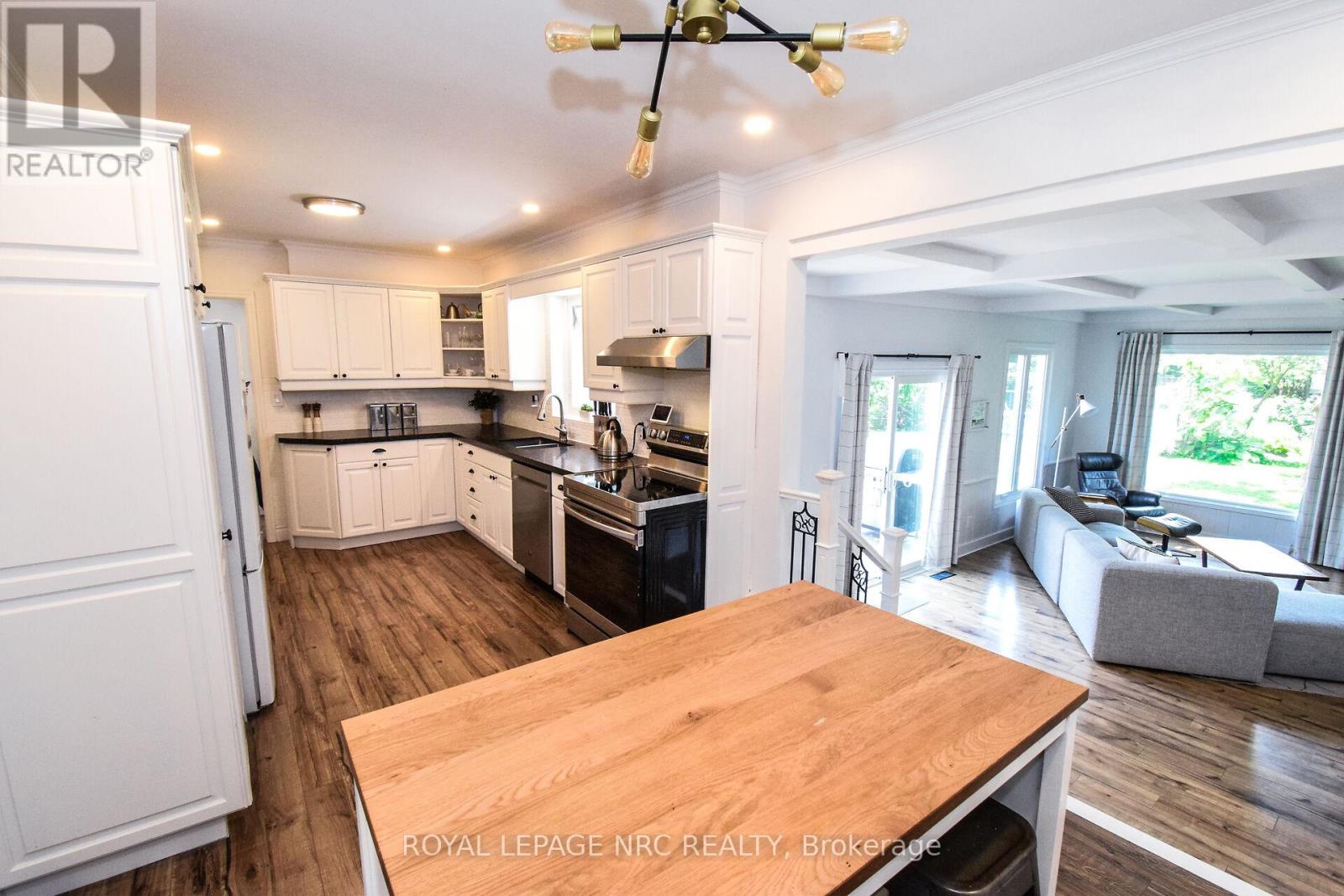 191 Dalhousie Avenue, St. Catharines (Port Dalhousie), Ontario  L2N 4X8 - Photo 8 - X12525294