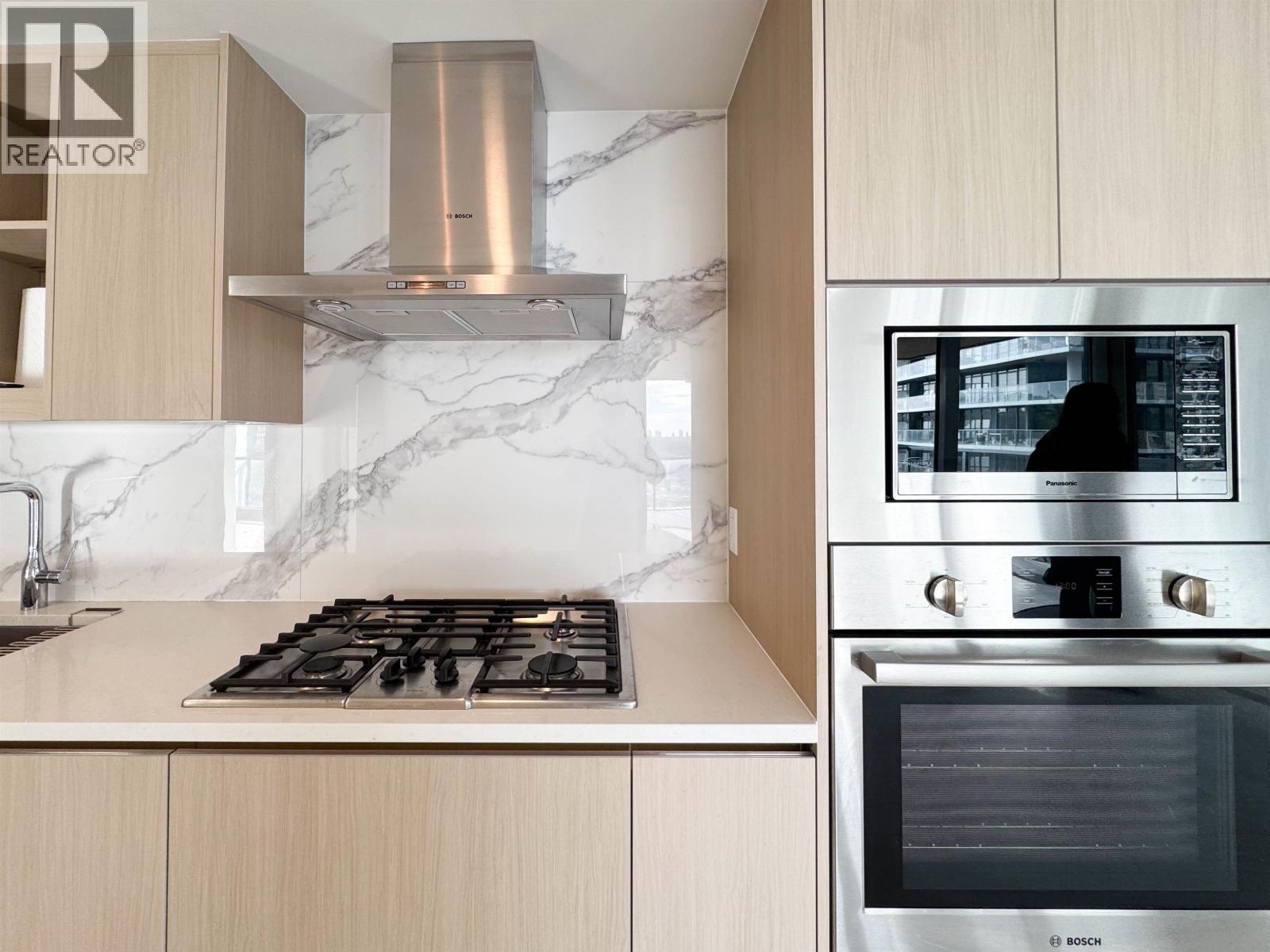 18** 4880 Lougheed Highway, Burnaby, British Columbia  V5C 0N1 - Photo 12 - R3065949