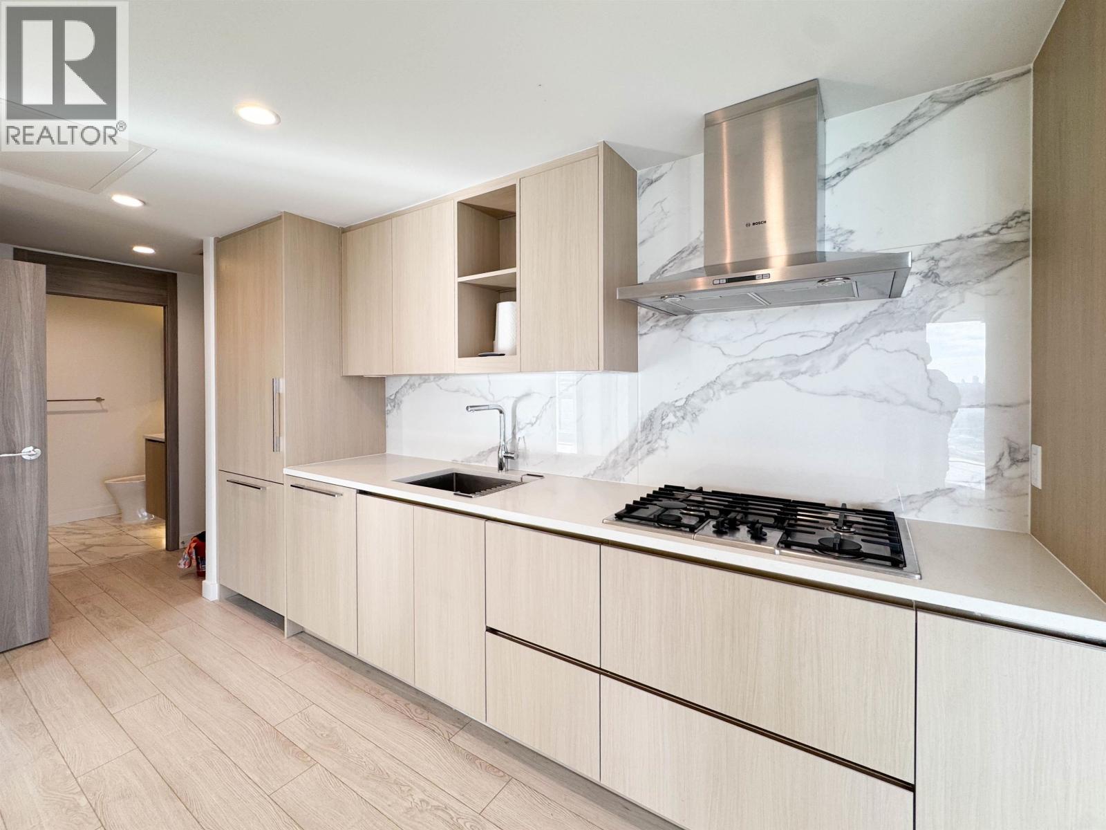 18** 4880 Lougheed Highway, Burnaby, British Columbia  V5C 0N1 - Photo 13 - R3065949