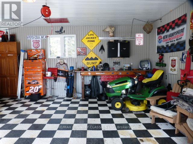 1689 Graphite Road, Hastings Highlands (Monteagle Ward), Ontario  K0L 2S0 - Photo 18 - X12521072