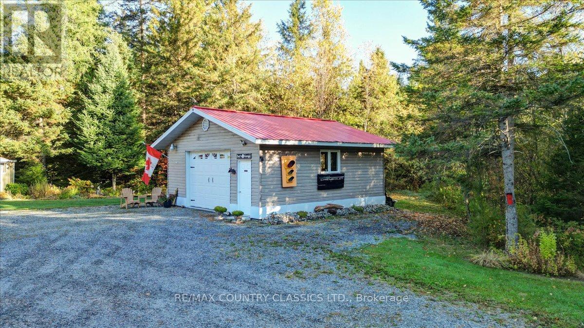 1689 Graphite Road, Hastings Highlands (Monteagle Ward), Ontario  K0L 2S0 - Photo 6 - X12521072