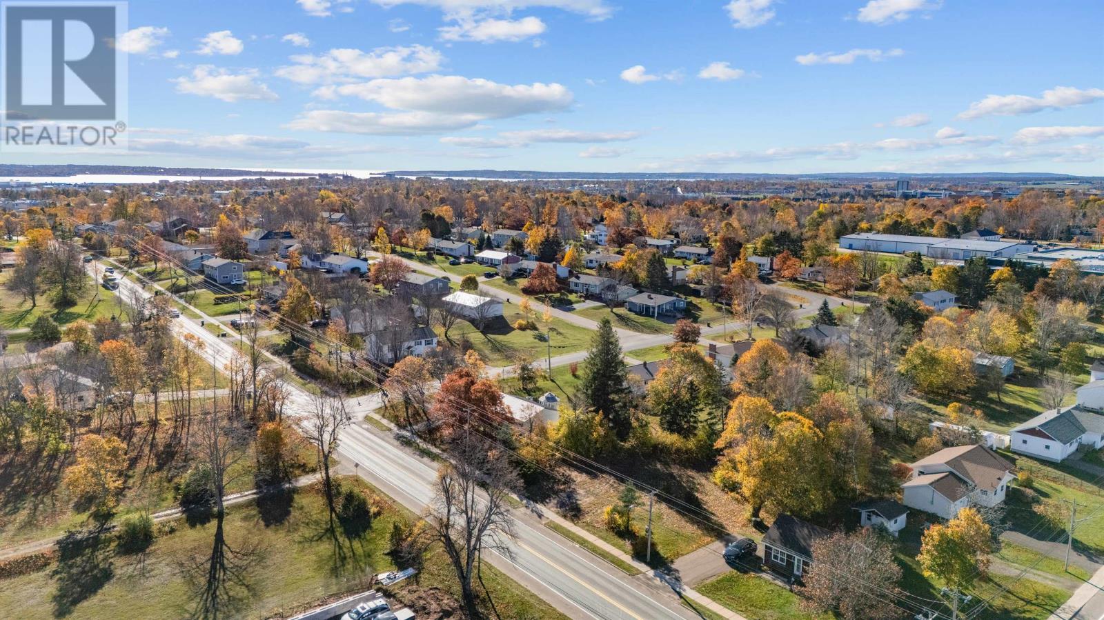 103 Brackley Point Road, Charlottetown, Prince Edward Island  C1A 6Y5 - Photo 8 - 202527558