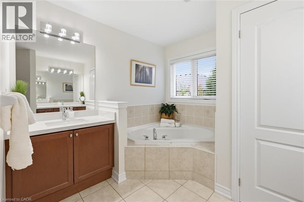 266 Admiral Drive, Oakville, Ontario  L6L 0B9 - Photo 29 - 40786293