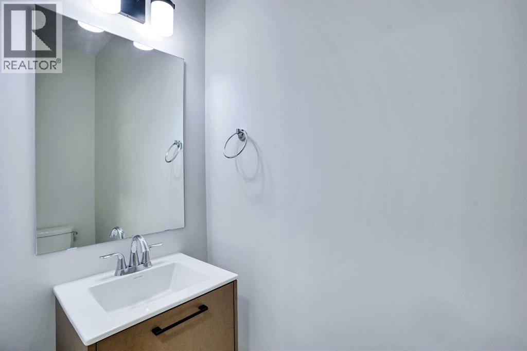 312 Edith Place Nw, Calgary, Alberta  T3R 2E1 - Photo 12 - A2261867