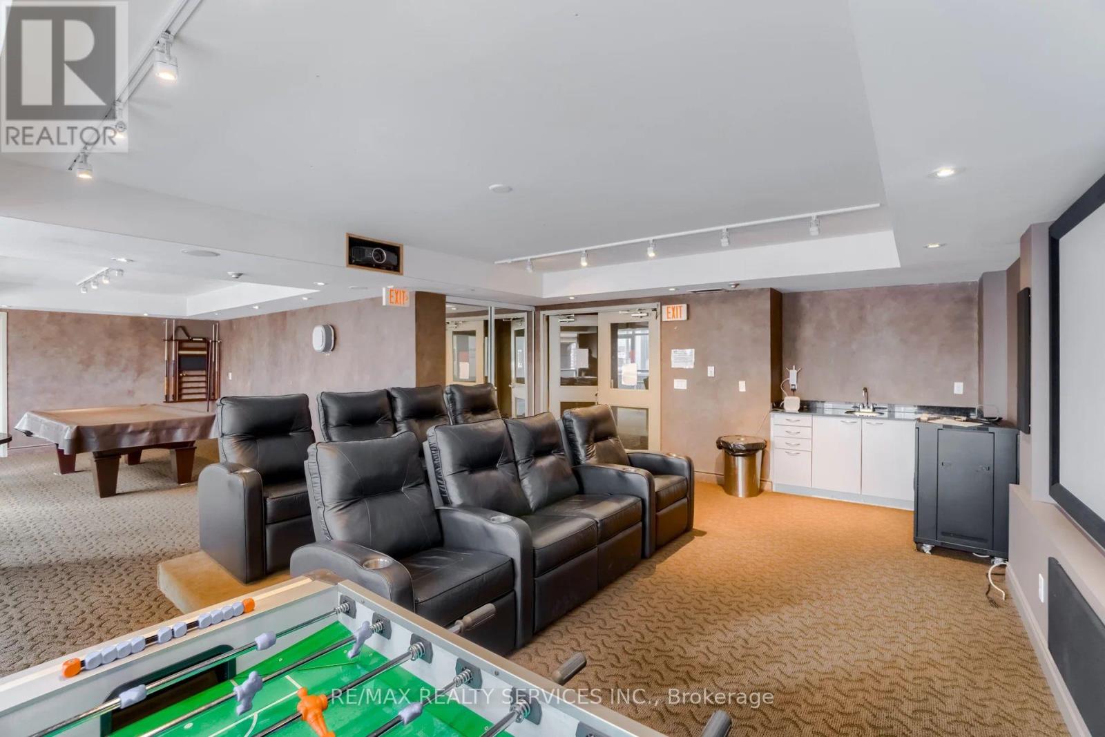 1012 - 140 Simcoe Street, Toronto, Ontario  M5H 4E9 - Photo 36 - C12525274