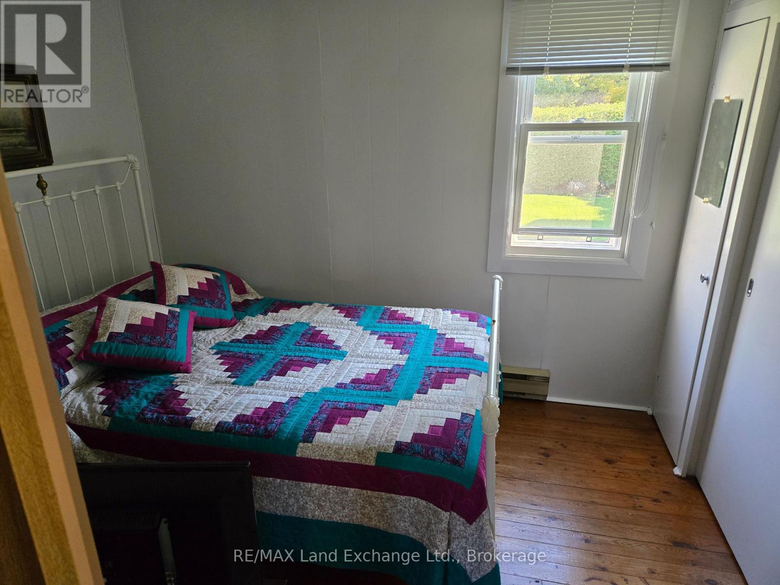 415 Elgin Street S, Kincardine, Ontario N2Z 2V4 - Photo 7 - X12429207