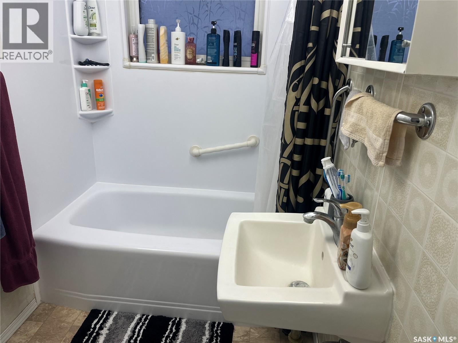 530 5th Street Ne, Wadena, Saskatchewan  S0A 4J0 - Photo 18 - SK023710