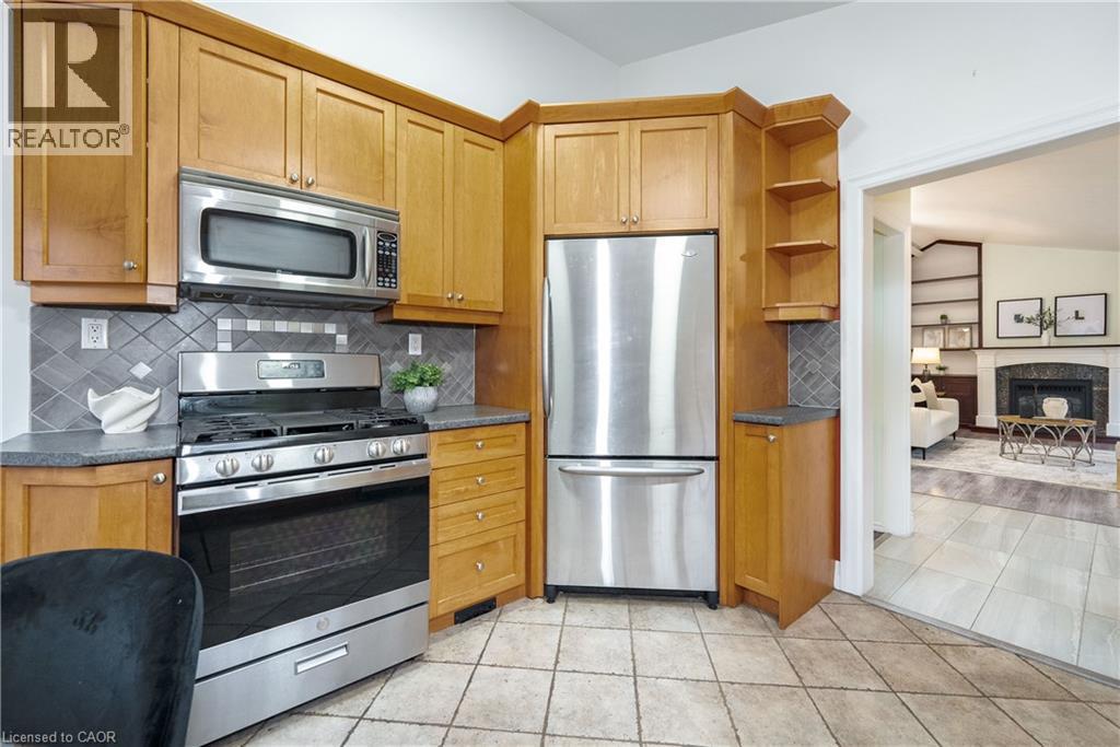 5433 Spruce Avenue, Burlington, Ontario  L7L 1N8 - Photo 17 - 40786796