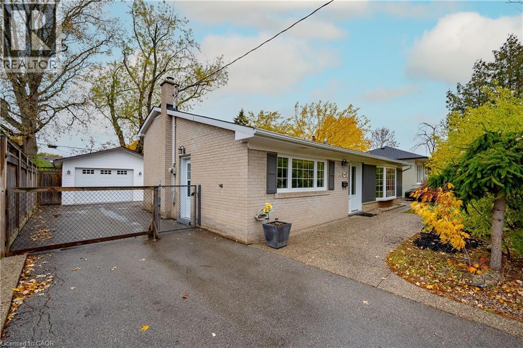 5433 Spruce Avenue, Burlington, Ontario  L7L 1N8 - Photo 2 - 40786796