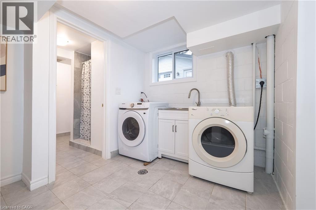 5433 Spruce Avenue, Burlington, Ontario  L7L 1N8 - Photo 28 - 40786796