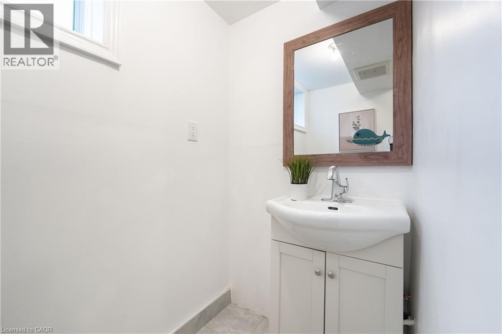 5433 Spruce Avenue, Burlington, Ontario  L7L 1N8 - Photo 29 - 40786796