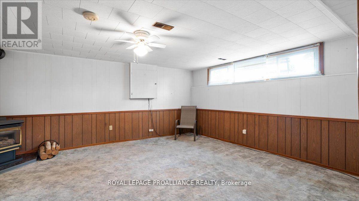 14 Connolly Avenue, Quinte West, Ontario  K8V 5T4 - Photo 23 - X12525380