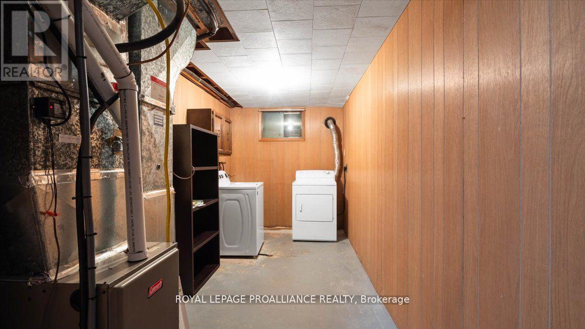 14 Connolly Avenue, Quinte West, Ontario  K8V 5T4 - Photo 28 - X12525380