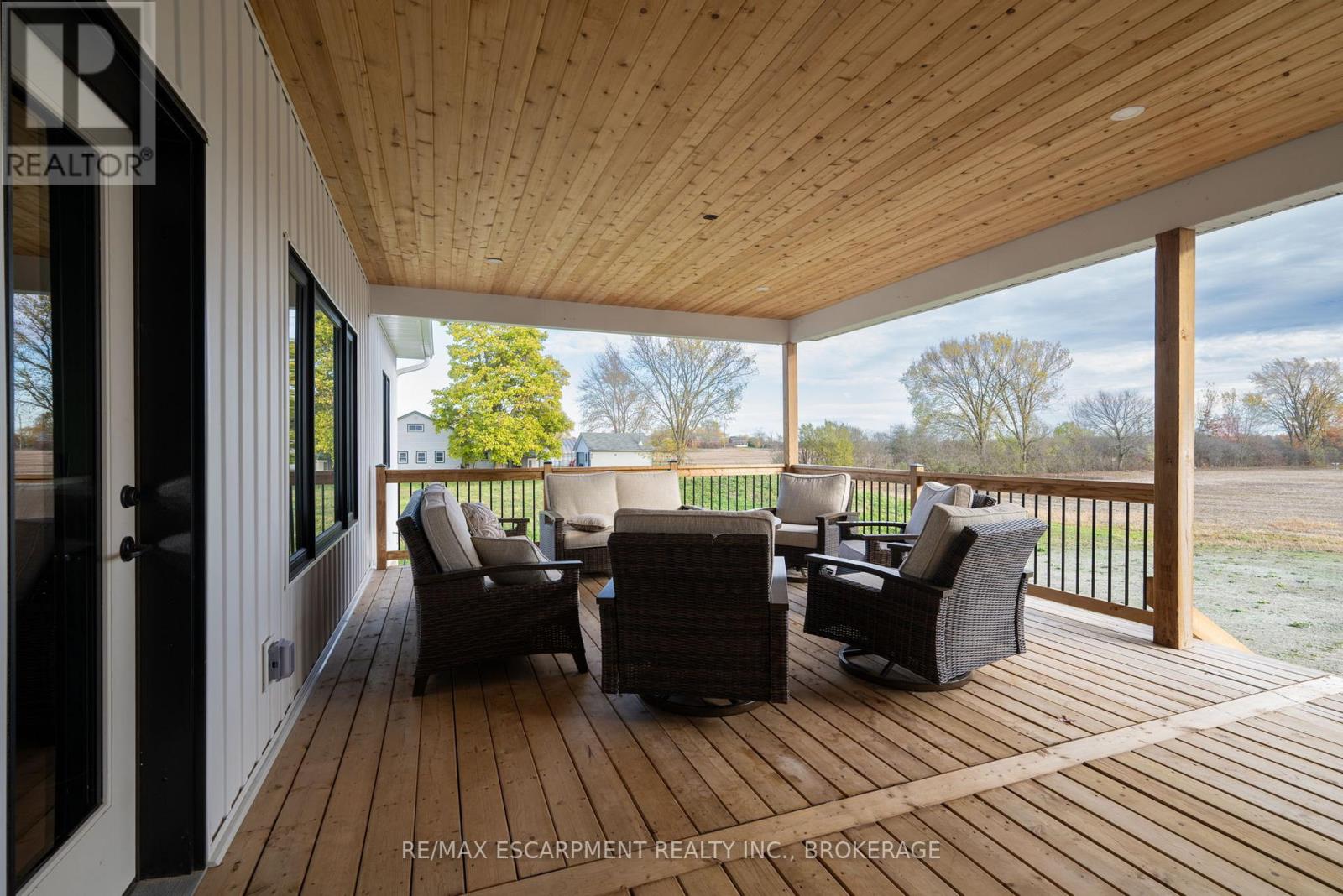 3809 Netherby Road, Fort Erie, Ontario L0S 1S0 - Photo 35 - X12524738