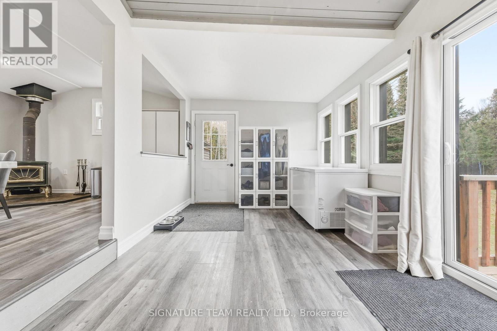 276 Mockingbird Road, Madawaska Valley, Ontario  K0J 2A0 - Photo 14 - X12525406