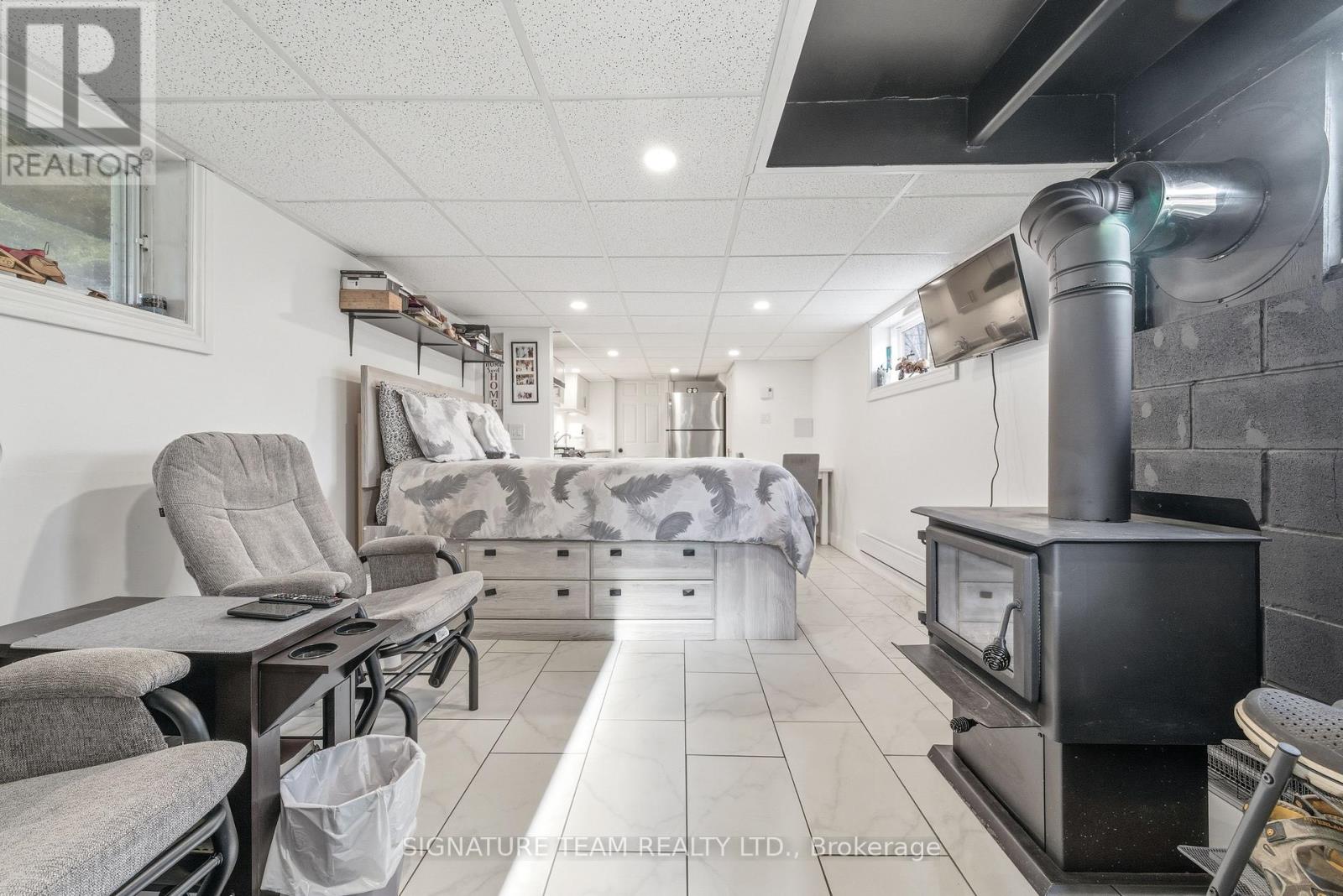 276 Mockingbird Road, Madawaska Valley, Ontario  K0J 2A0 - Photo 22 - X12525406