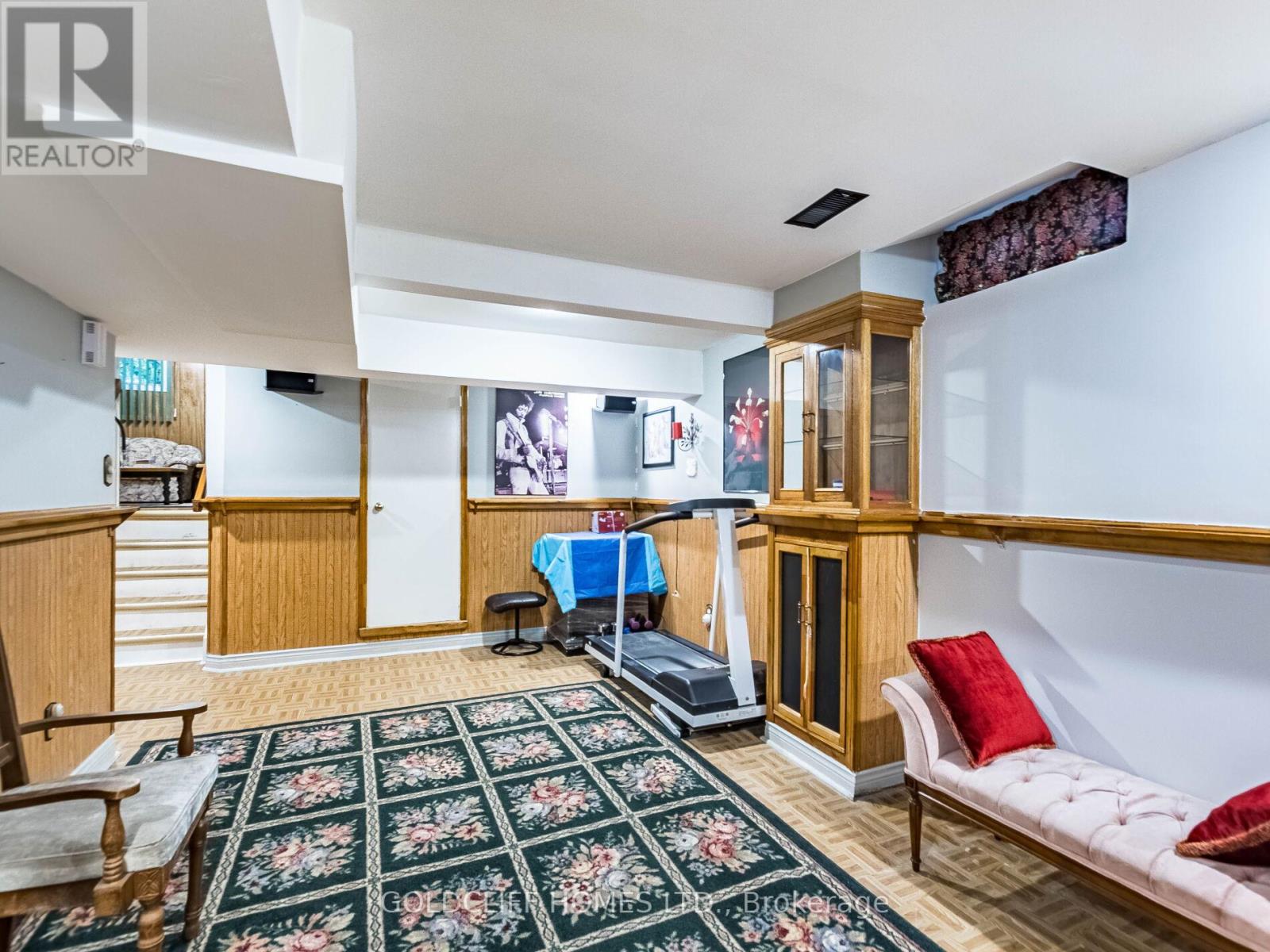 24 Rowe Court, Brampton, Ontario  L6X 2S2 - Photo 18 - W12525272