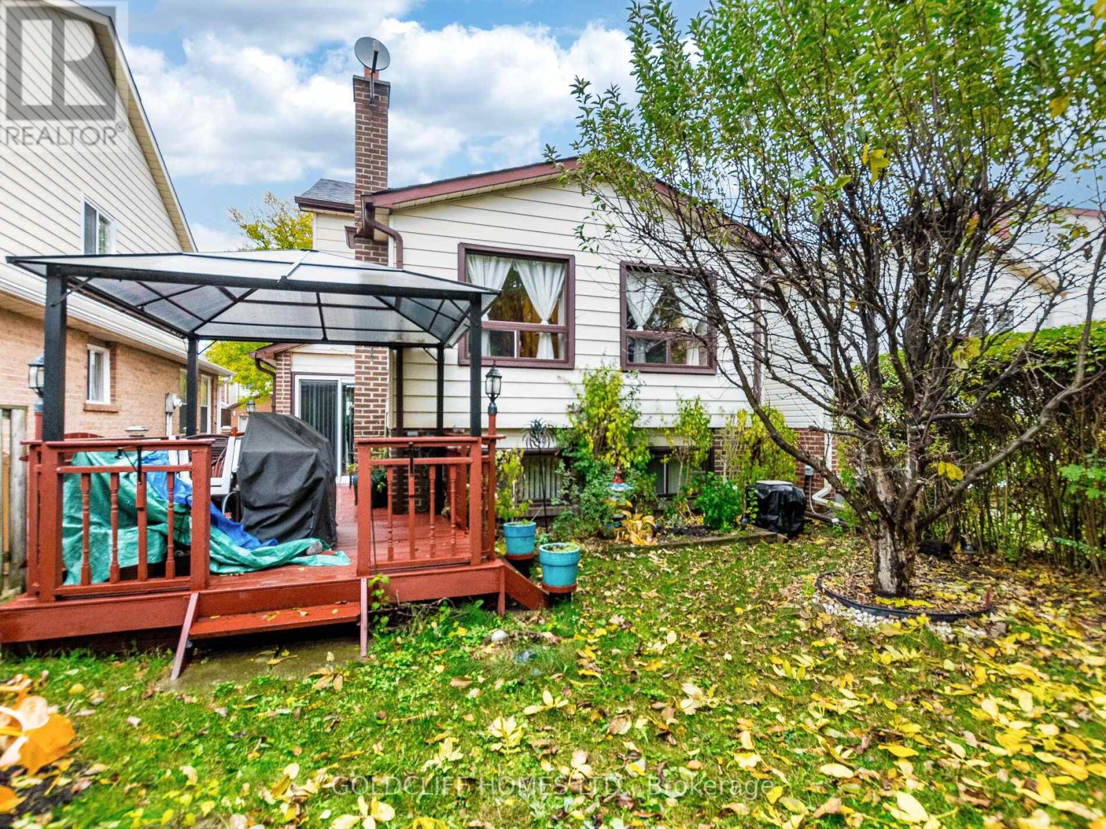 24 Rowe Court, Brampton, Ontario  L6X 2S2 - Photo 19 - W12525272