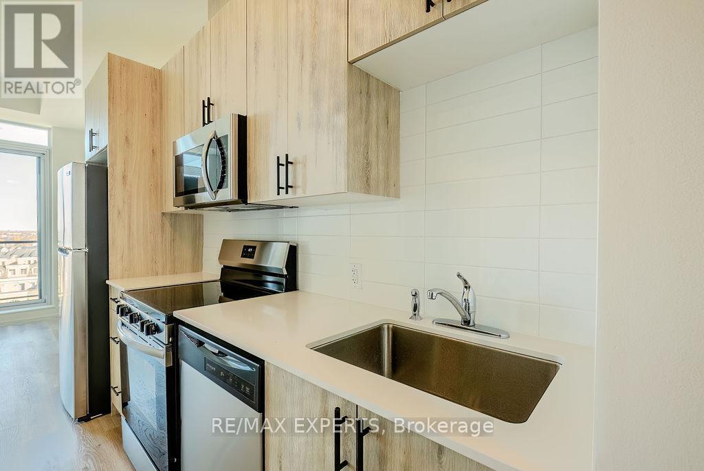 801 - 2475 Old Bronte Road, Oakville, Ontario  L6M 4J2 - Photo 7 - W12525296