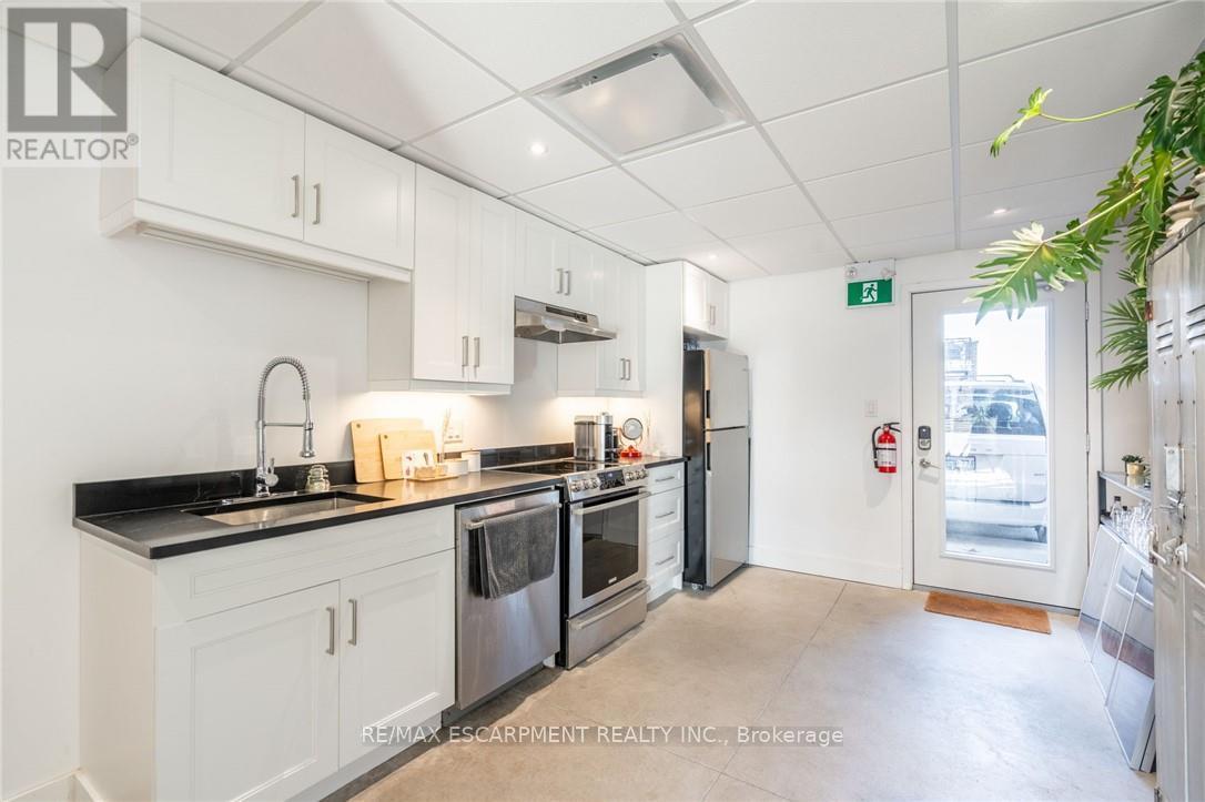 26 - 410 Winston Road, Grimsby (Grimsby Beach), Ontario  L3M 0H2 - Photo 14 - X12525266