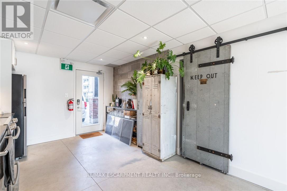 26 - 410 Winston Road, Grimsby (Grimsby Beach), Ontario  L3M 0H2 - Photo 17 - X12525266