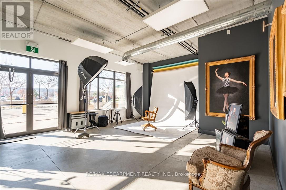 26 - 410 Winston Road, Grimsby (Grimsby Beach), Ontario  L3M 0H2 - Photo 9 - X12525266