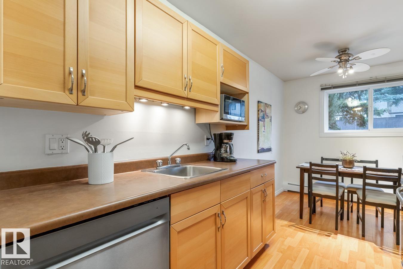 #12 11245 31 Av Nw, Edmonton, Alberta T6J 3V5 - Photo 4 - E4465184