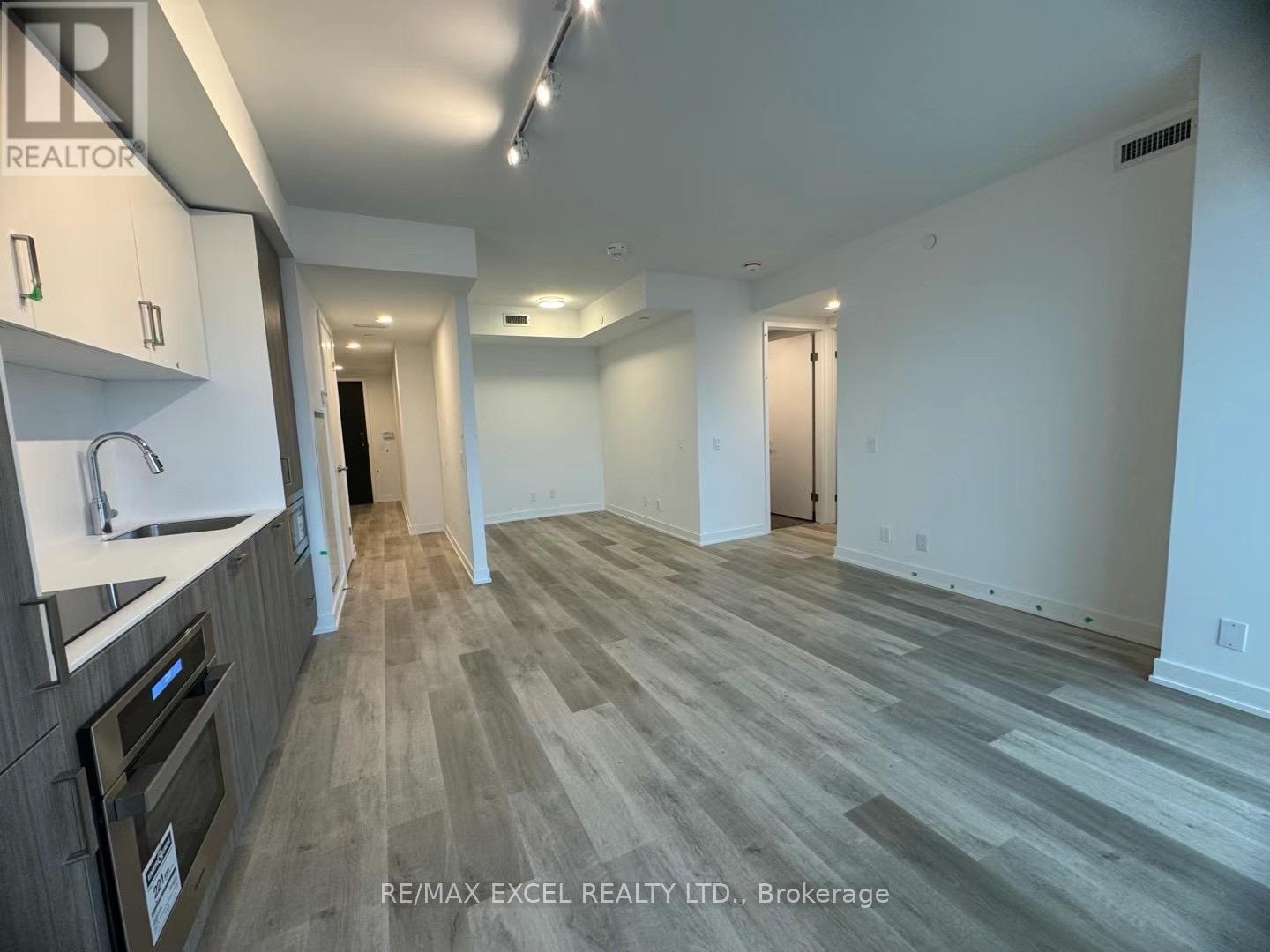 3301 - 88 Queen Street E, Toronto, Ontario  M5C 0B6 - Photo 2 - C12523332