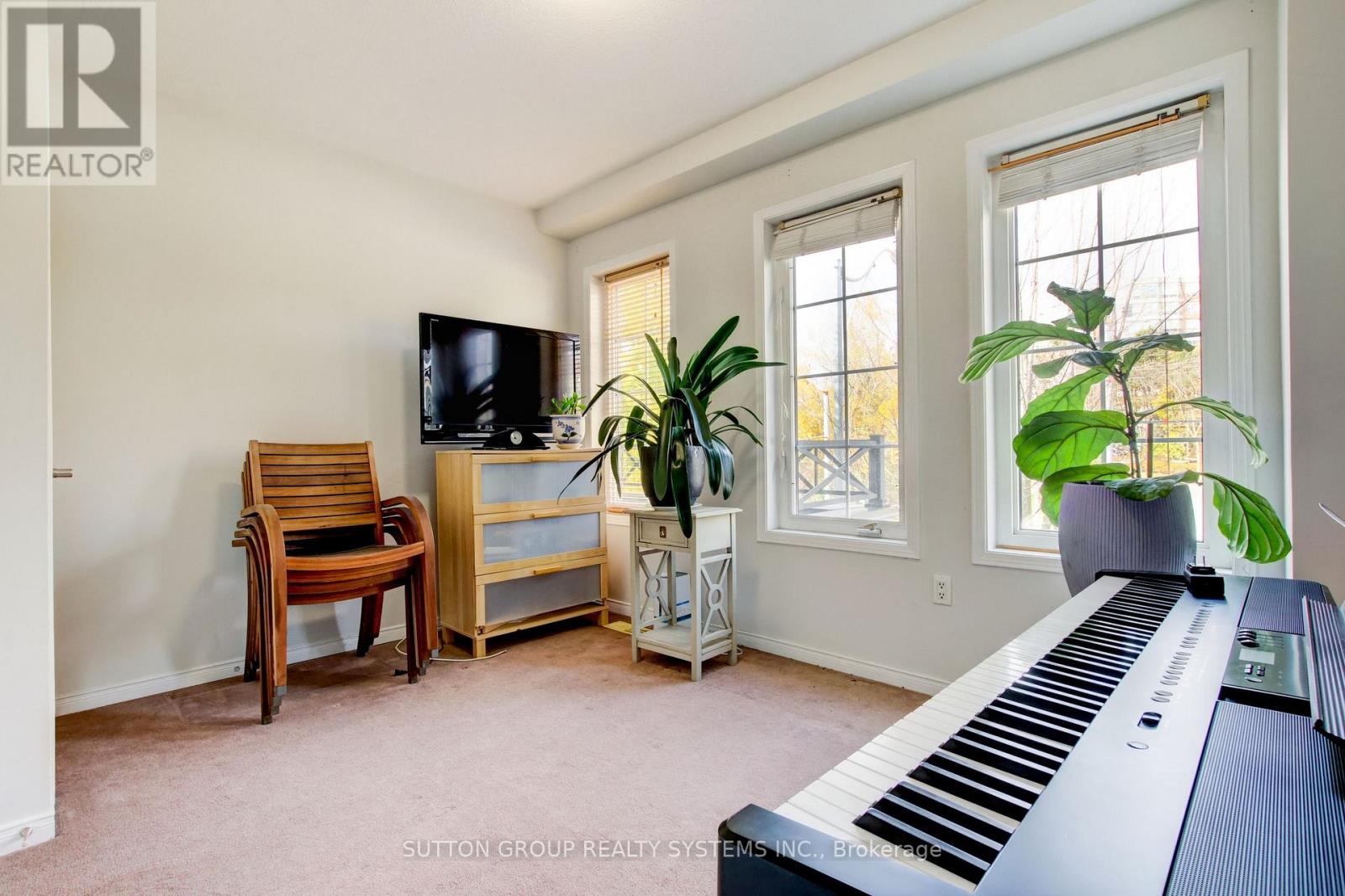 85 - 119b The Queensway, Toronto, Ontario  M6S 5B7 - Photo 26 - W12525306