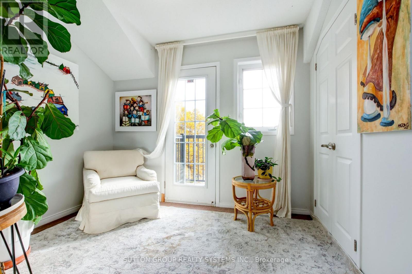 85 - 119b The Queensway, Toronto, Ontario  M6S 5B7 - Photo 34 - W12525306