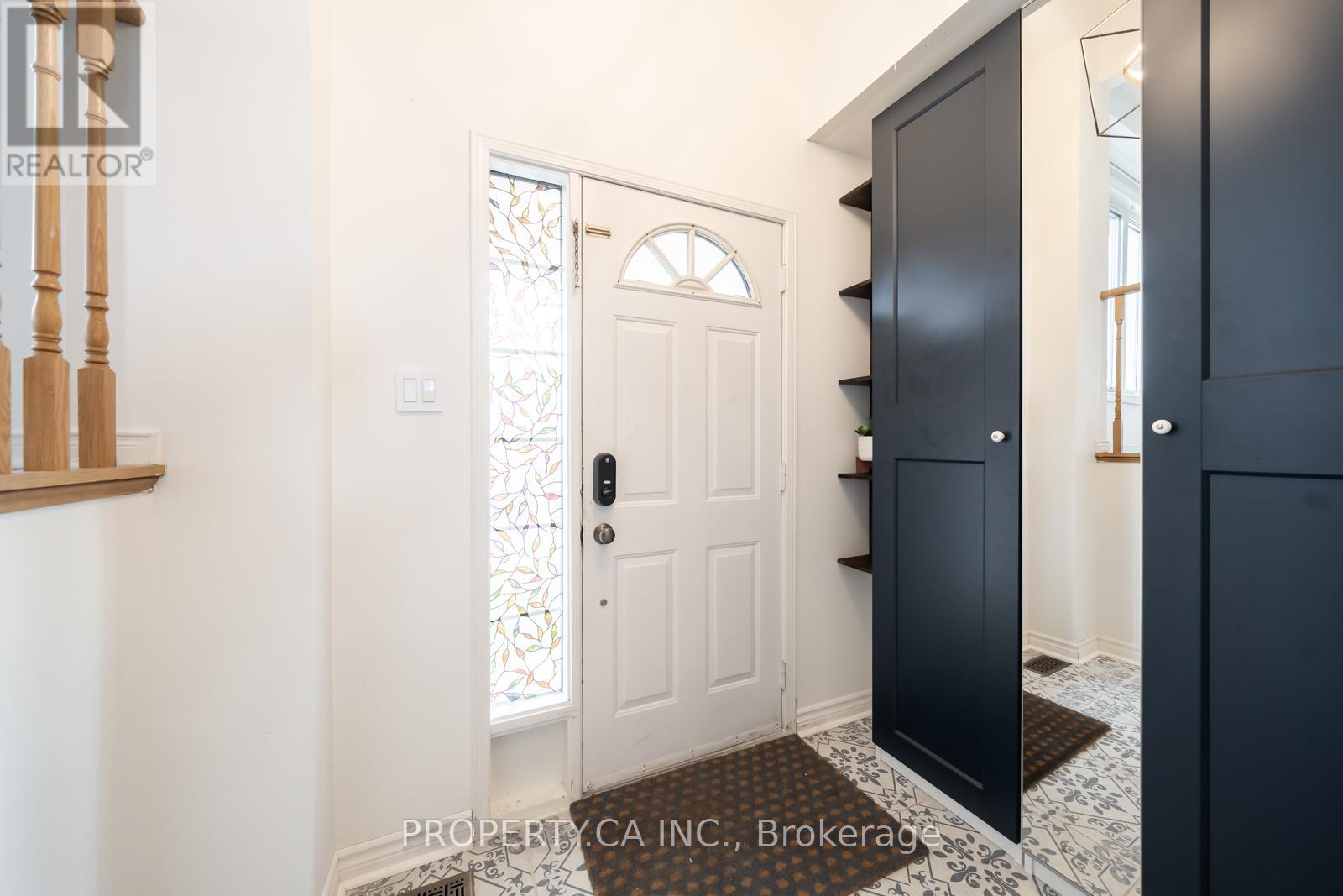 117 - 302 College Avenue W, Guelph, Ontario  N1G 4T6 - Photo 3 - X12525226