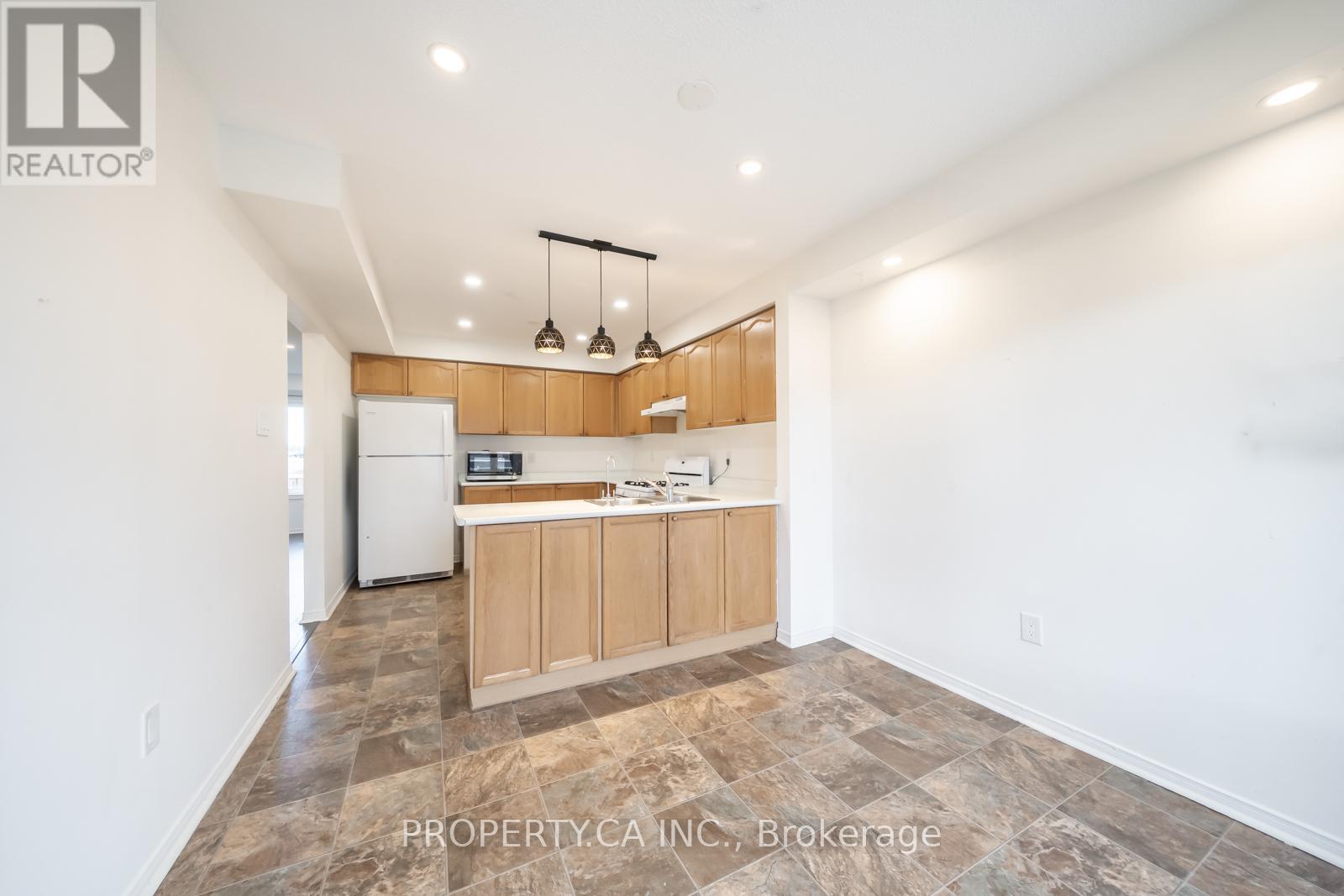 117 - 302 College Avenue W, Guelph, Ontario  N1G 4T6 - Photo 12 - X12525226