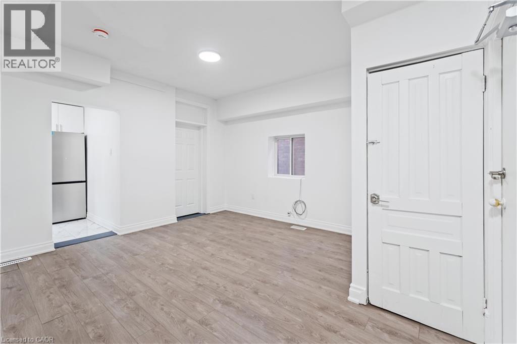 110 Myrtle Avenue Unit# 2, Hamilton, Ontario  L8M 2G2 - Photo 10 - 40786640