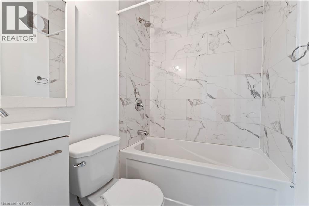 110 Myrtle Avenue Unit# 2, Hamilton, Ontario  L8M 2G2 - Photo 12 - 40786640