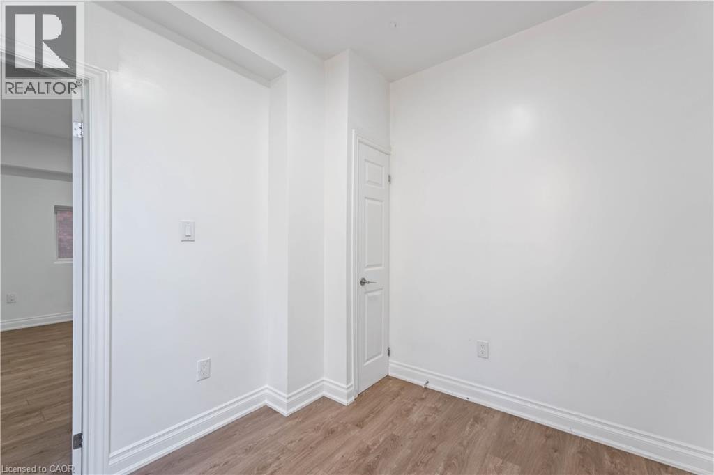 110 Myrtle Avenue Unit# 2, Hamilton, Ontario  L8M 2G2 - Photo 14 - 40786640