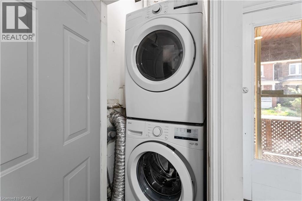 110 Myrtle Avenue Unit# 2, Hamilton, Ontario  L8M 2G2 - Photo 6 - 40786640