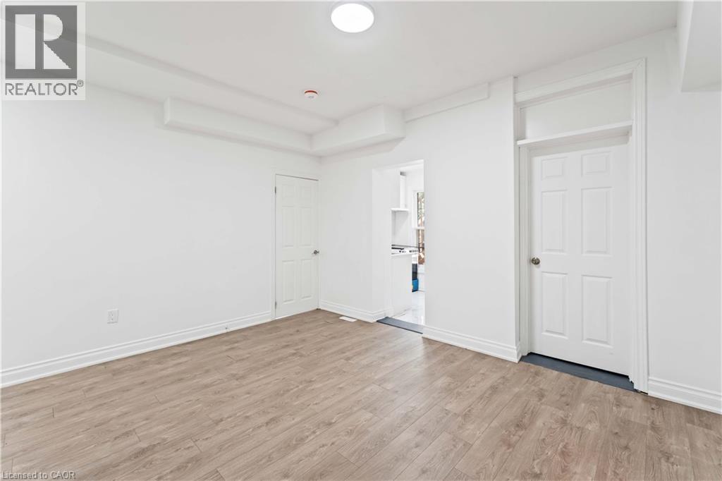 110 Myrtle Avenue Unit# 2, Hamilton, Ontario  L8M 2G2 - Photo 9 - 40786640