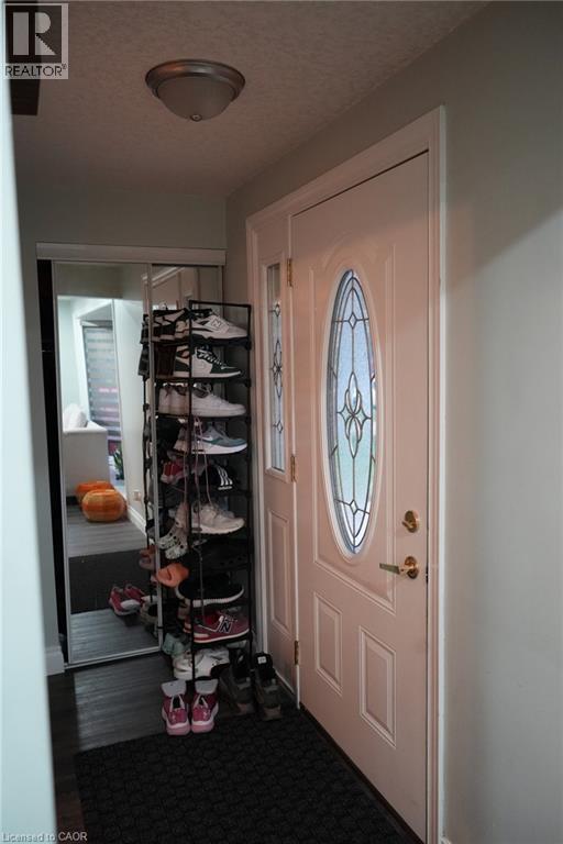 34 Appalachian Crescent, Kitchener, Ontario  N2E 1A4 - Photo 2 - 40786798