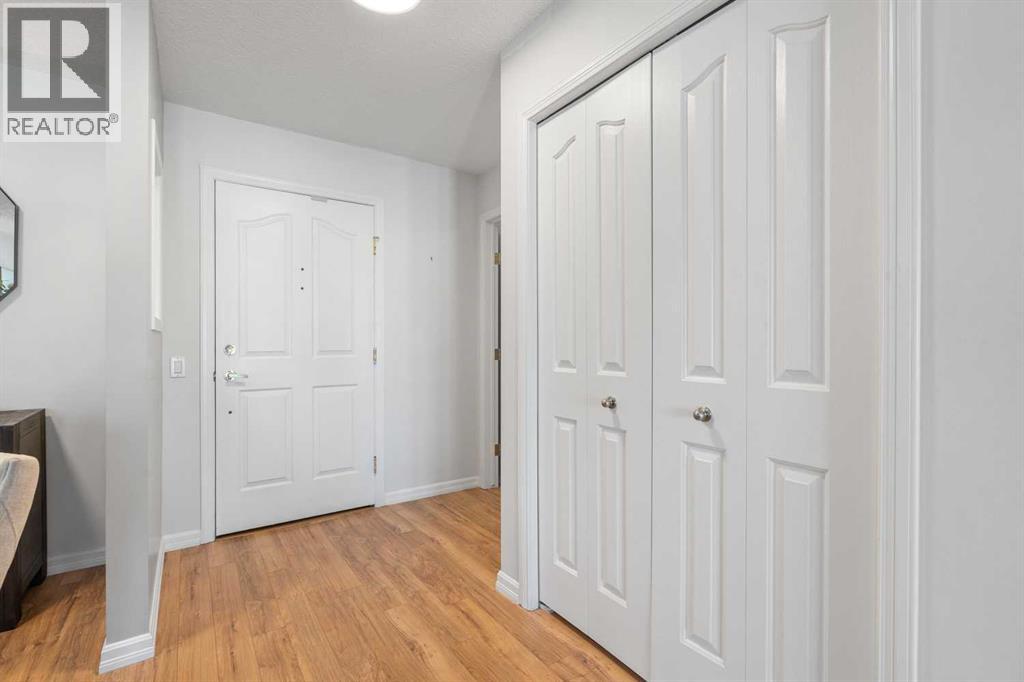 1310, 1818 Simcoe Boulevard Sw, Calgary, Alberta  T3H 3L9 - Photo 2 - A2257460